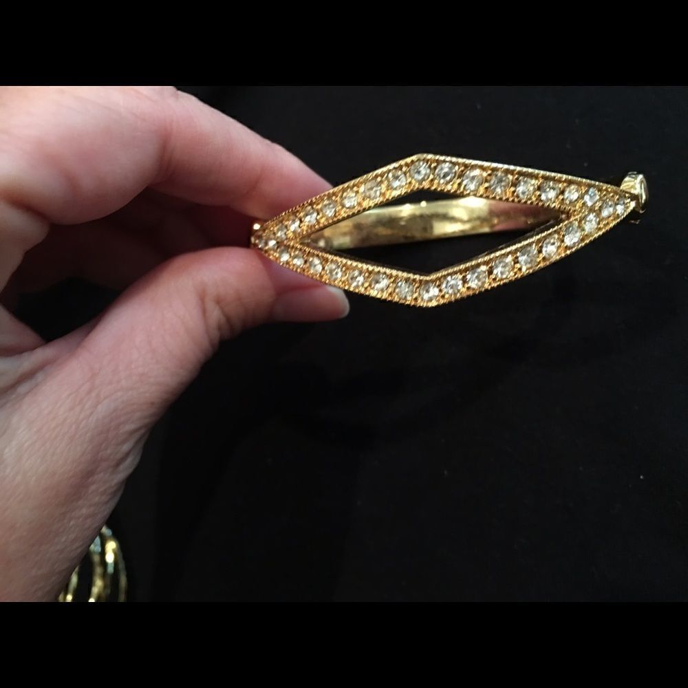 Diamond Shaped Bracelet!  - Picture 2 of 16